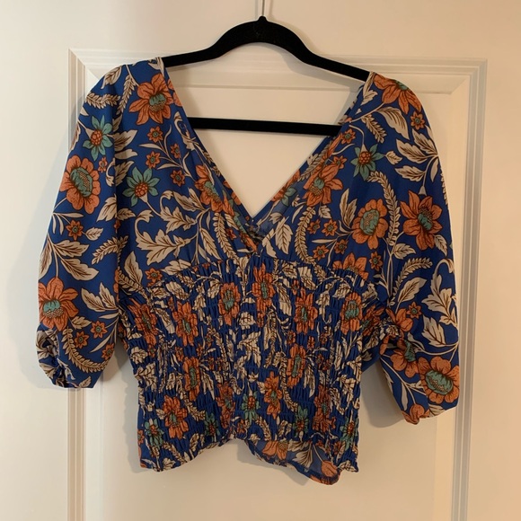 Sienna Sky Blue Floral V-Neck Puff Sleeve Blouse - Picture 2 of 2